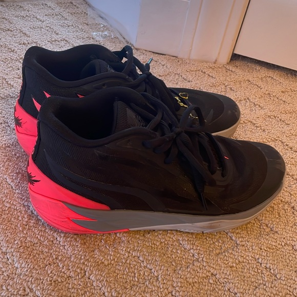 Puma MB.02 Flare - Picture 1 of 4